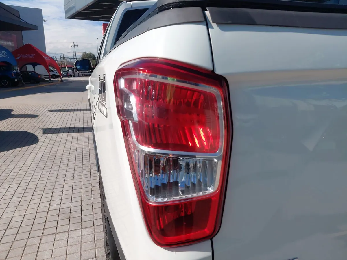 Ssangyong Musso 2.2 Grand Glx Td Diesel 4wd Mt6 4p año 2022