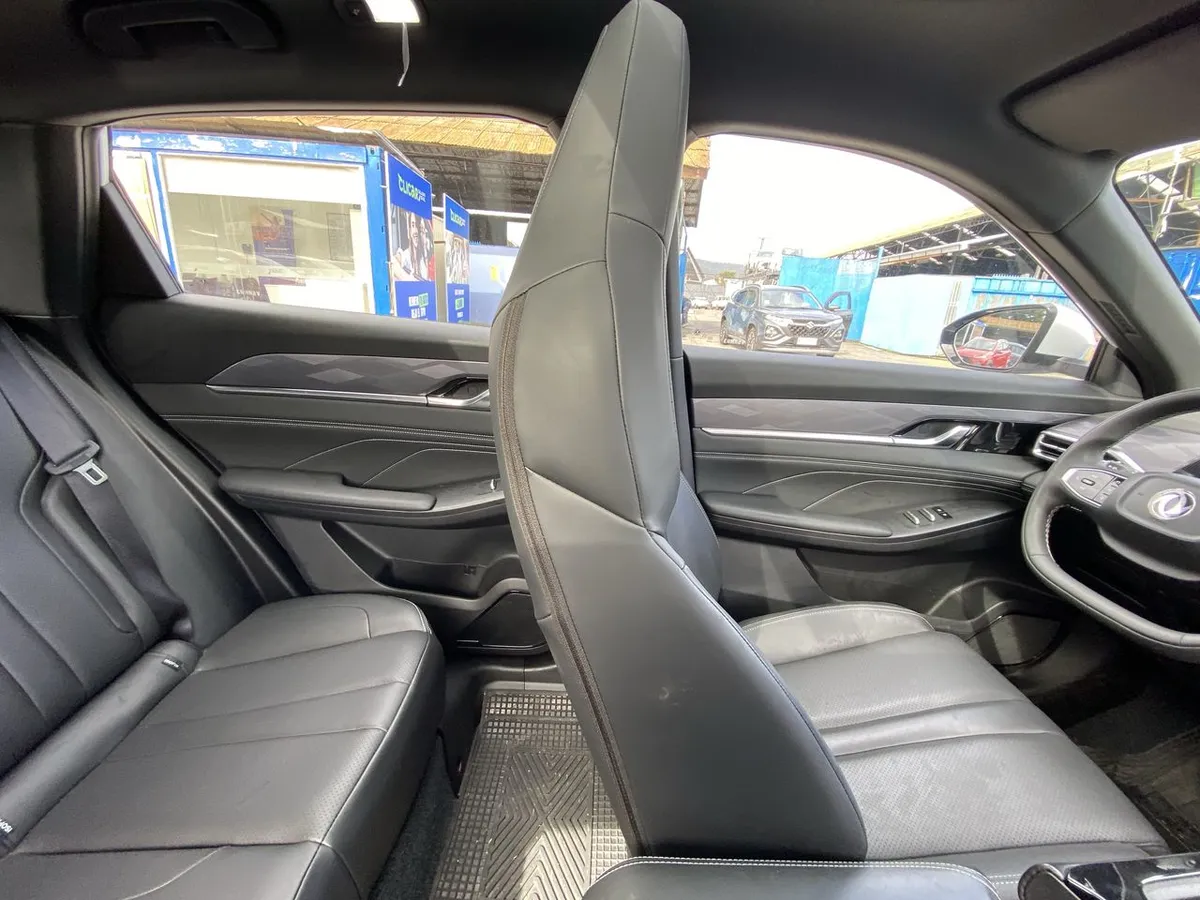 Dongfeng Mage Ev 2wd At 5p año 2026