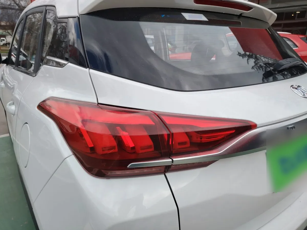 BAIC X35 1.5 Comfort 4x2 Mt 5p año 2023