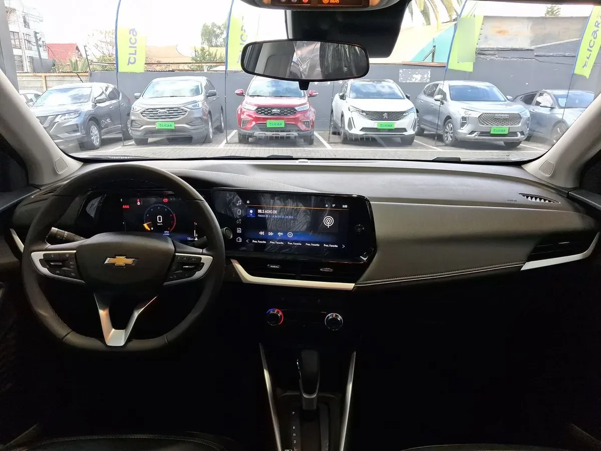 Chevrolet Tracker 1.2t Ltz T 4x2 At 5p año 2026