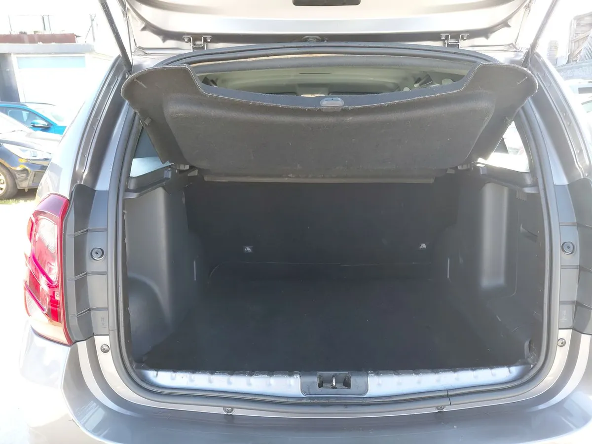 Renault Duster 1.6 Life 4x2 5mt 5p año 2020