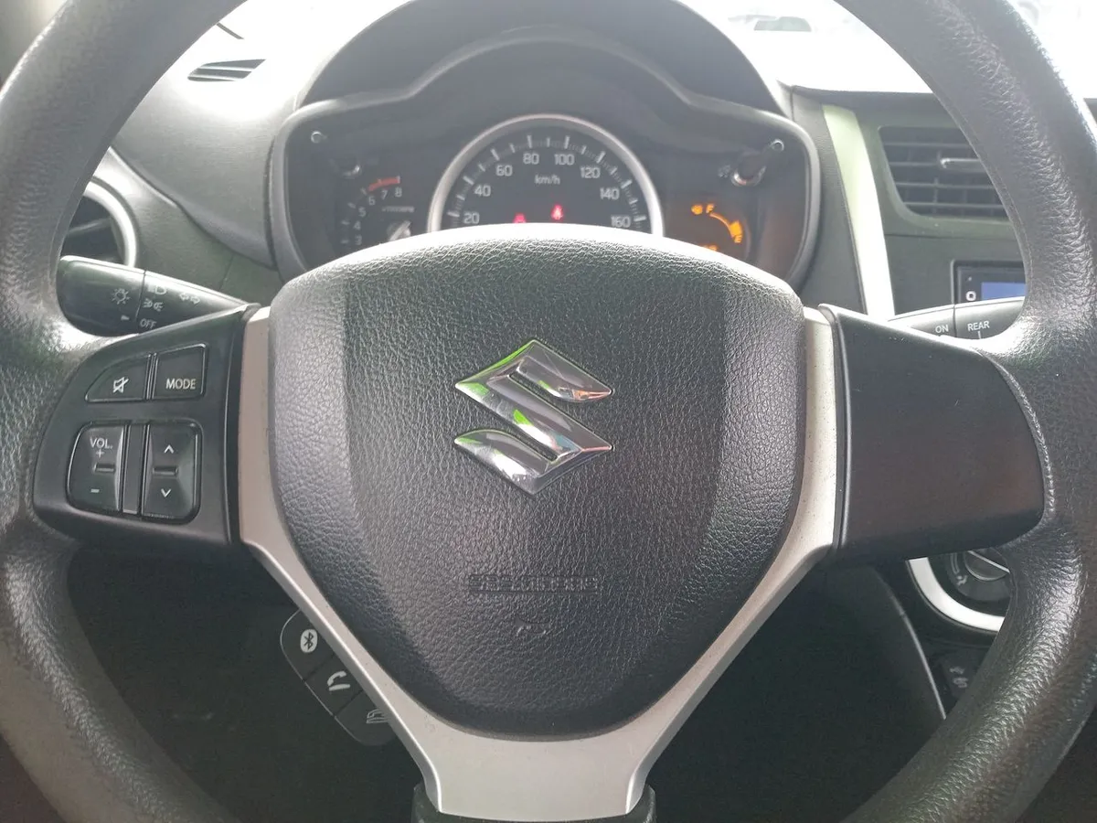 Suzuki Celerio 1.0 Glx Bt 4x2 Hb Ac Mt 5p año 2022