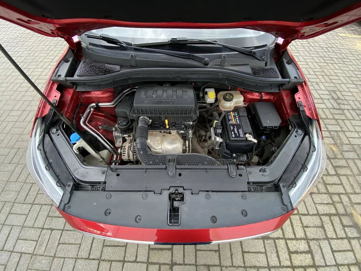MG Mg Zs 1.5 Std At 5p año 2024