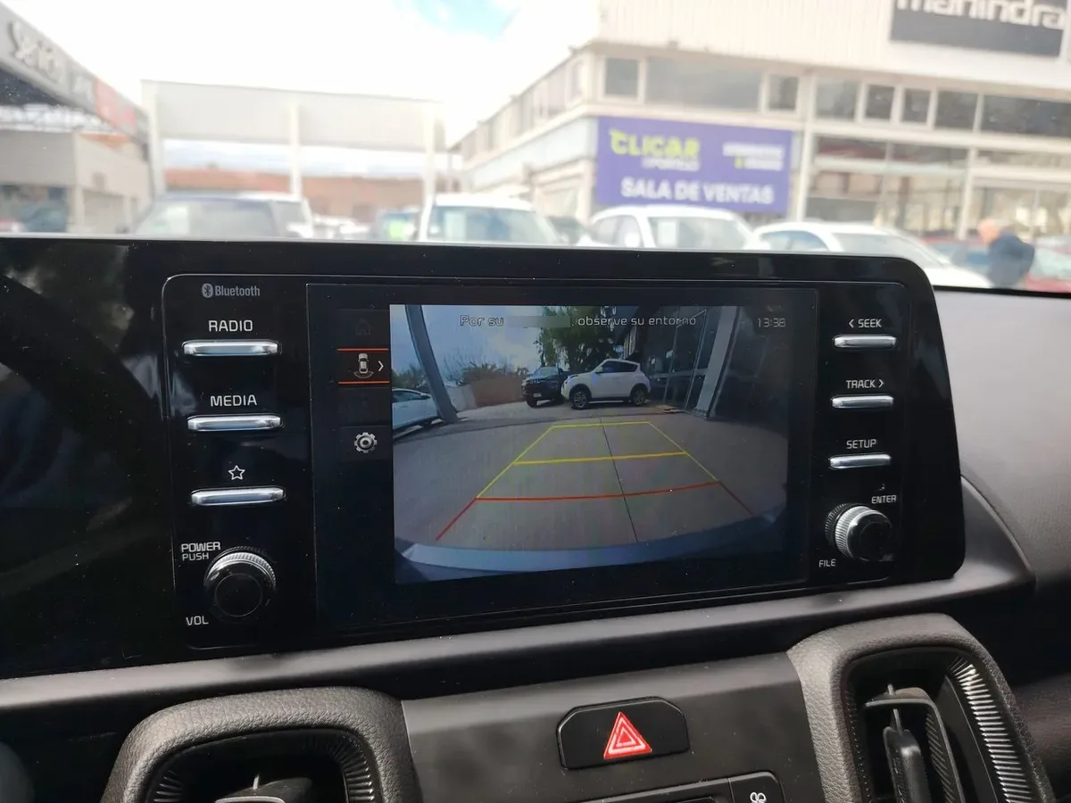 Kia Sonet 1.5 Ex 4x2 Ivt Ri At 5p año 2025