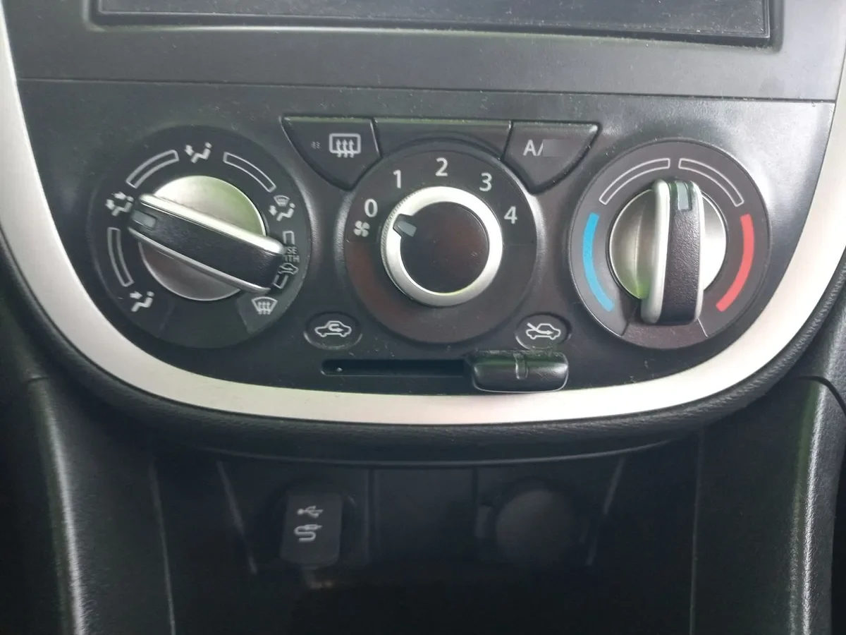 Suzuki Celerio 1.0 Glx Bt 4x2 Hb Ac Mt 5p año 2022