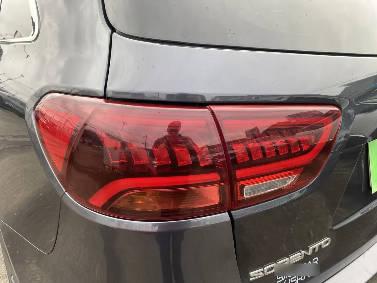 Kia Sorento 3.5 Gtl Gsl Awd 8at 5p año 2020
