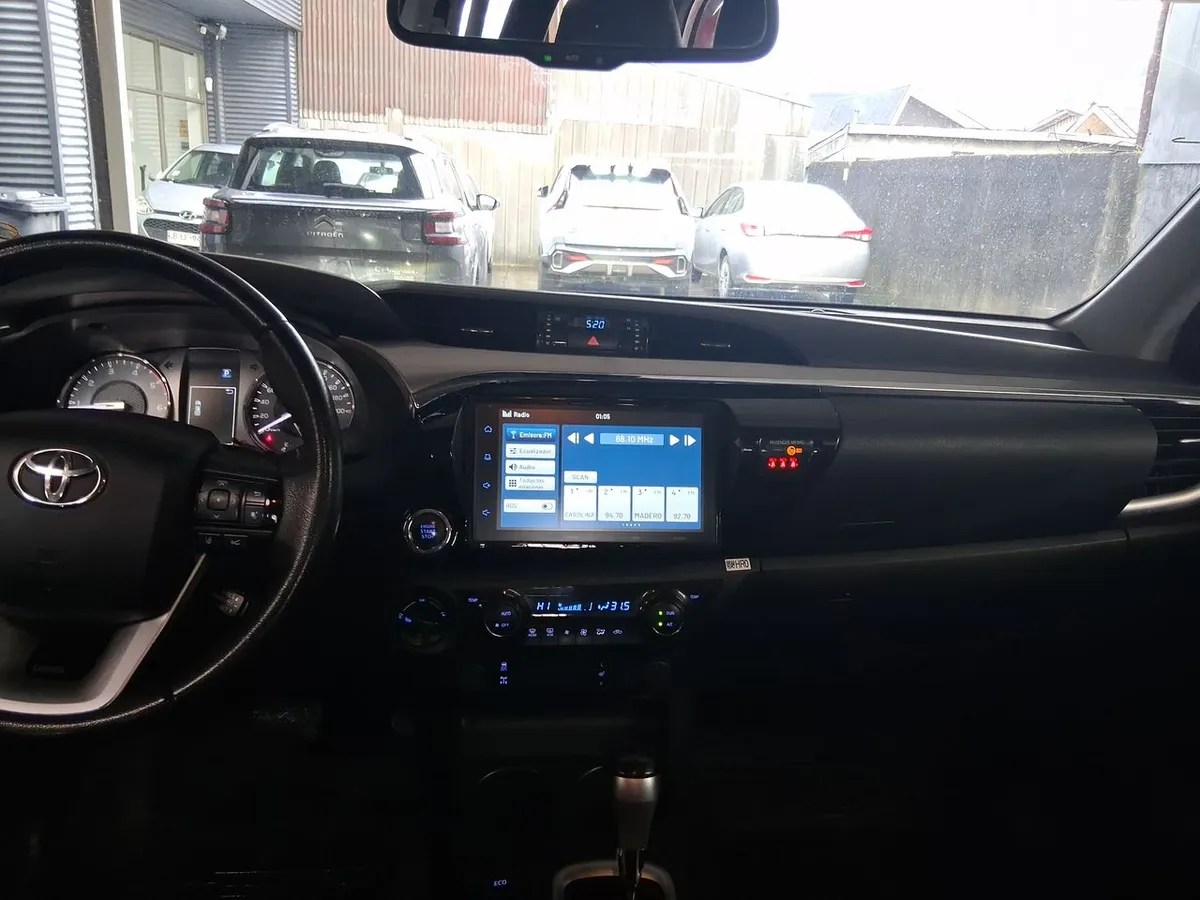 Toyota Hilux 2.8 Srv Diesel 4x4 Dob. Cab. At 4p año 2024