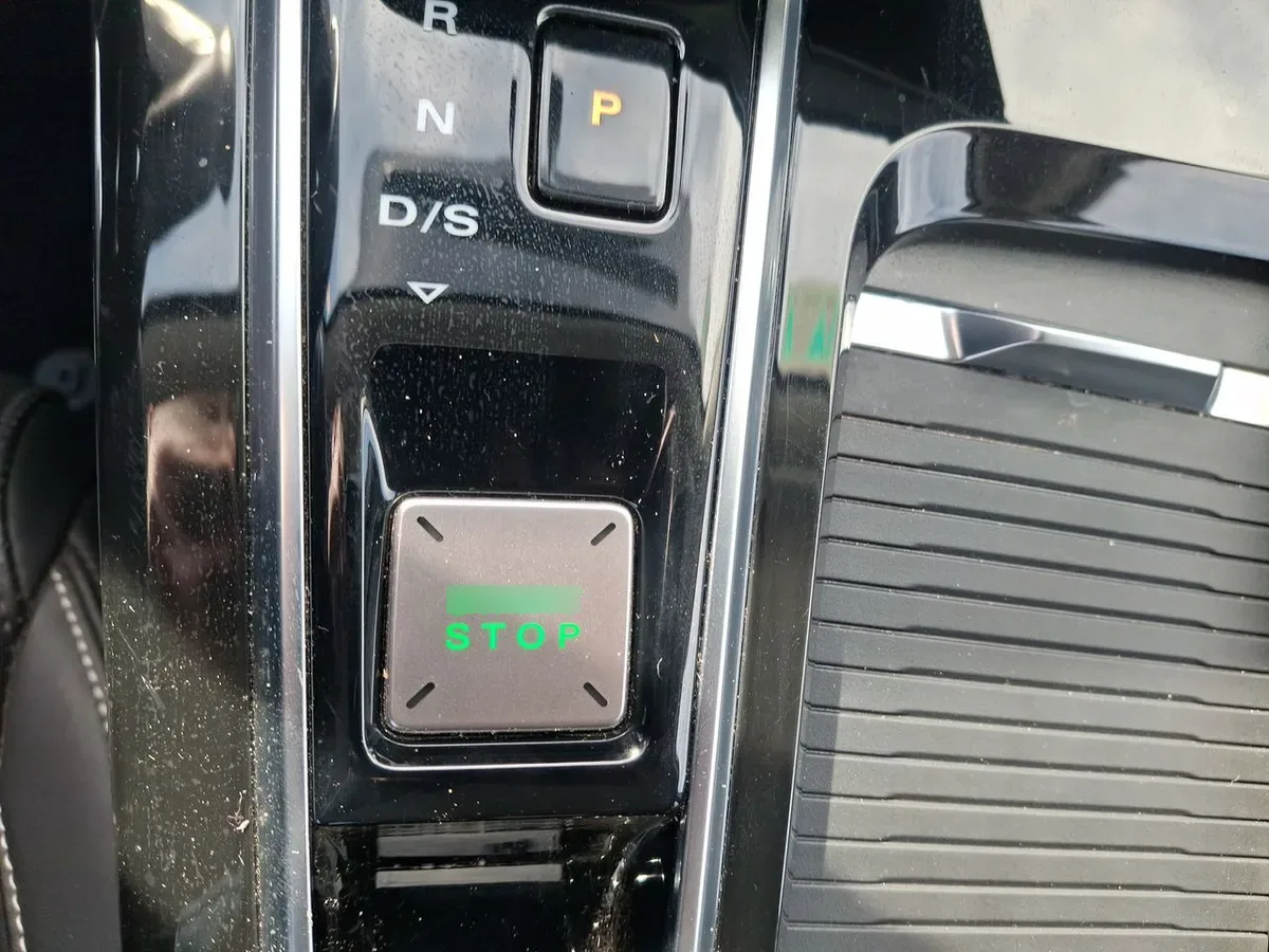 MG One 1.5t Com 4x2 Cvt At 5p año 2024
