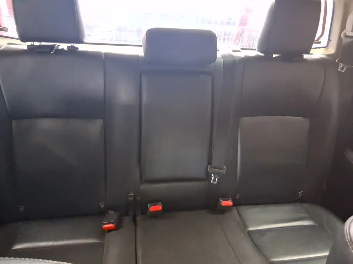 Toyota Hilux 2.8 Srv Diesel 4x4 Dob. Cab. At 4p año 2024