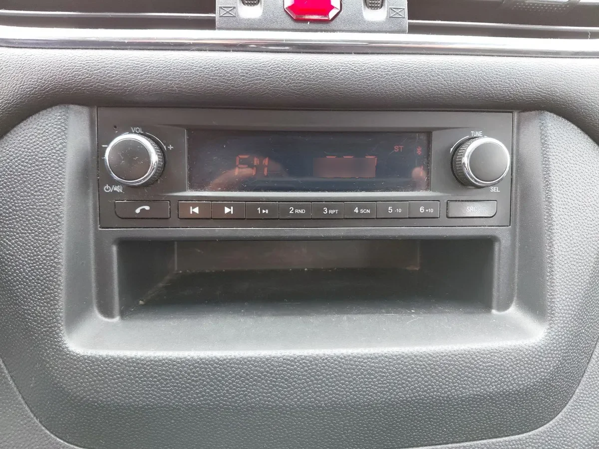 JAC Js2 1.5 Comfort 4x2 Mt 5p año 2022