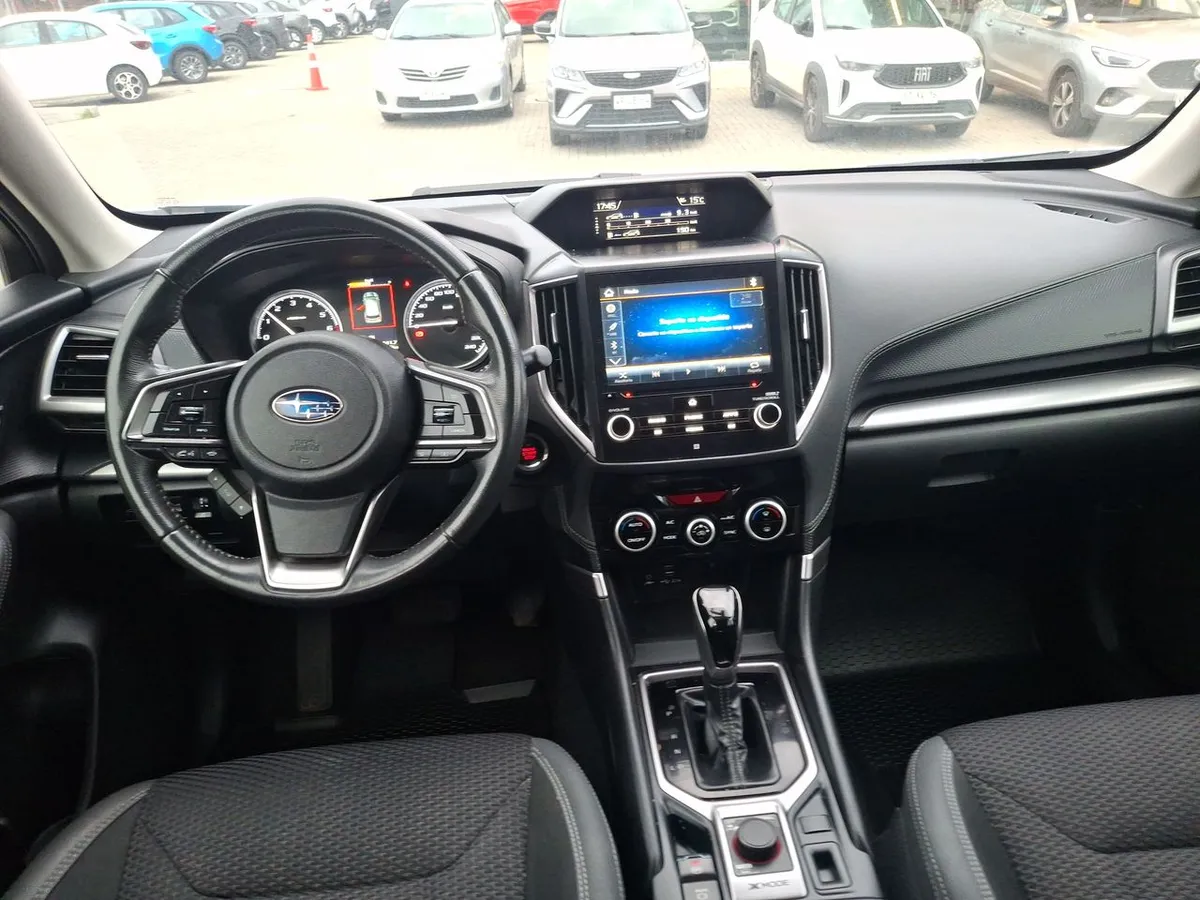 Subaru Forester 2.0i Dynamic Eyesight Awd At 5p año 2022