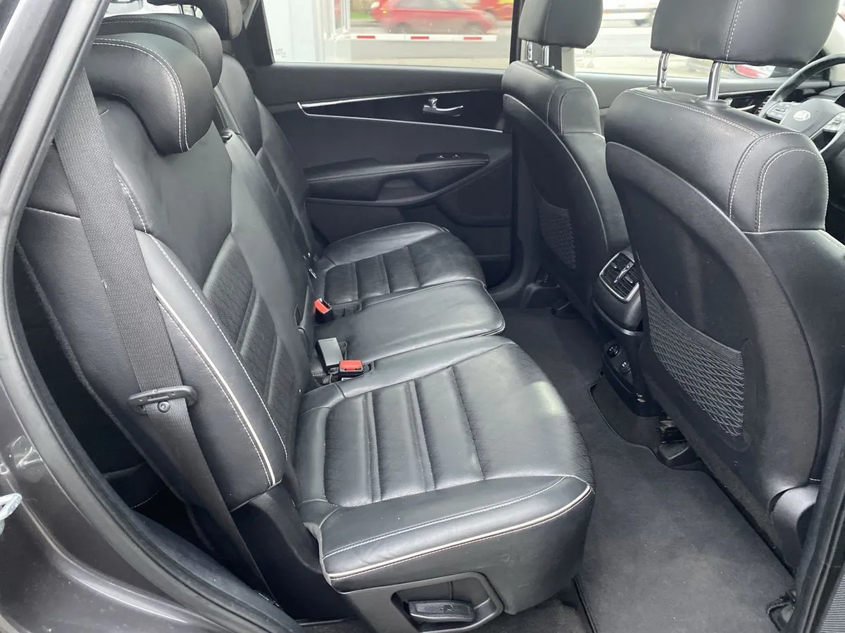 Kia Sorento 3.5 Gtl Gsl Awd 8at 5p año 2020