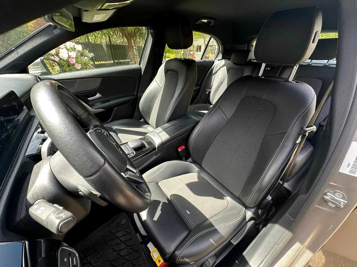 MERCEDES BENZ A200 2.0 D Progressive At Diesel año 2020