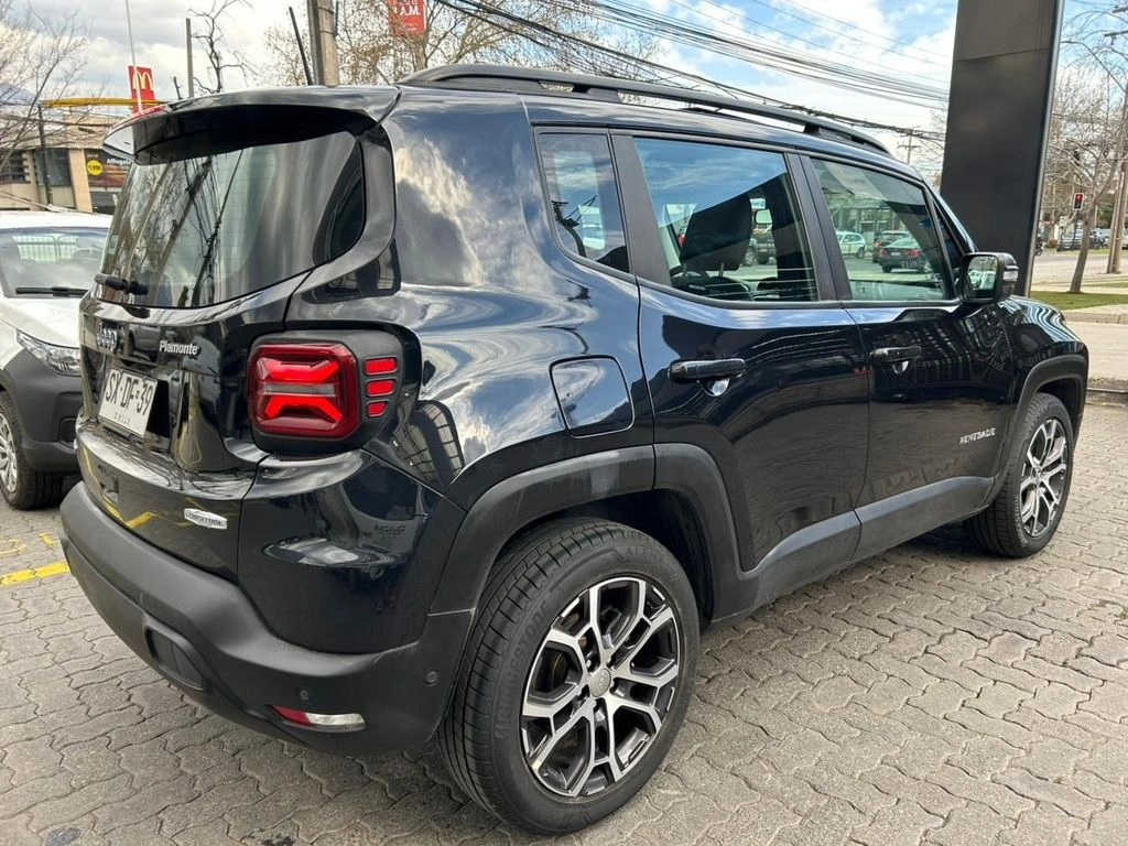 Jeep Renegade 1.3t Longitude 4x2 At 5p año 2023