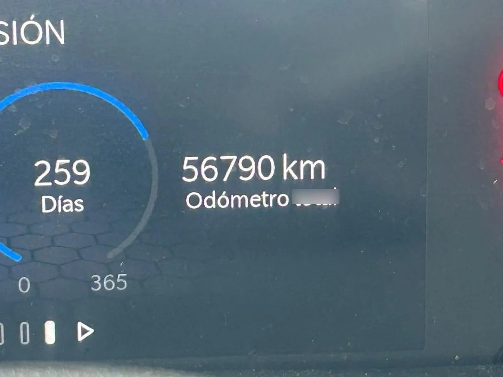 Jeep Renegade 1.3t Longitude 4x2 At 5p año 2023
