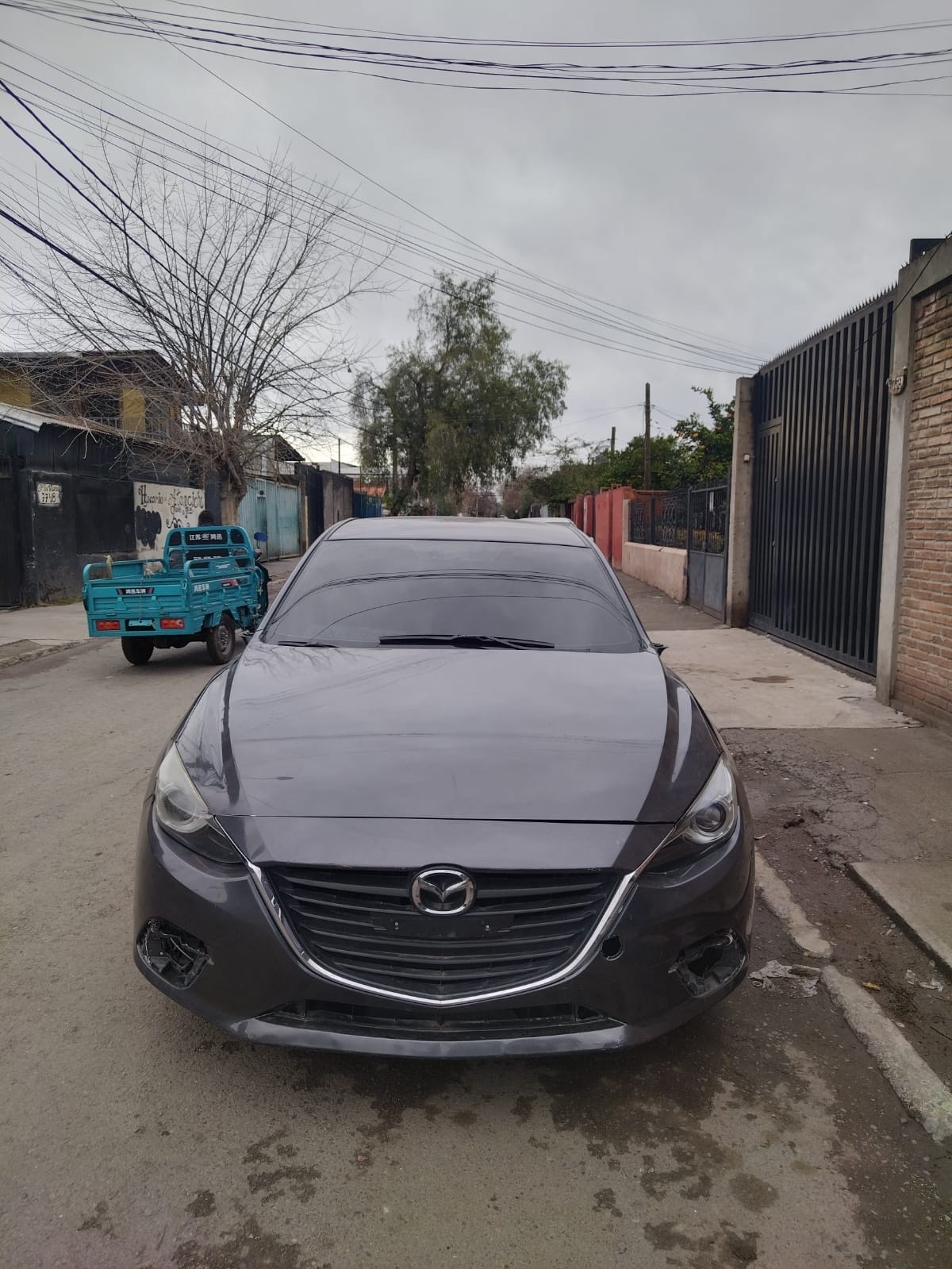 Mazda Mazda3 2.0 Sedan V Sr At año 2016