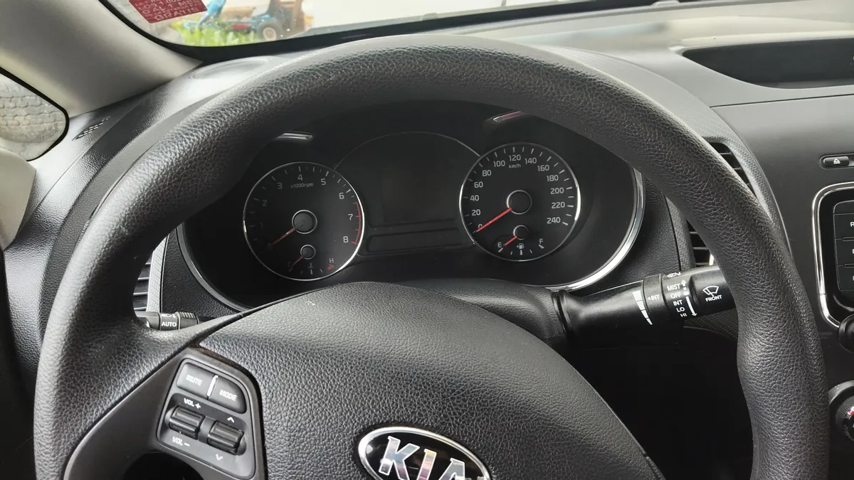 KIA MOTORS NIRO Cerato Ex 1.6l 6mt año 2018