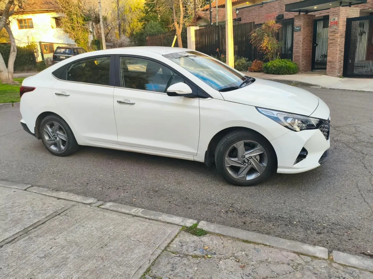 HYUNDAI ACCENT Otra año 2023