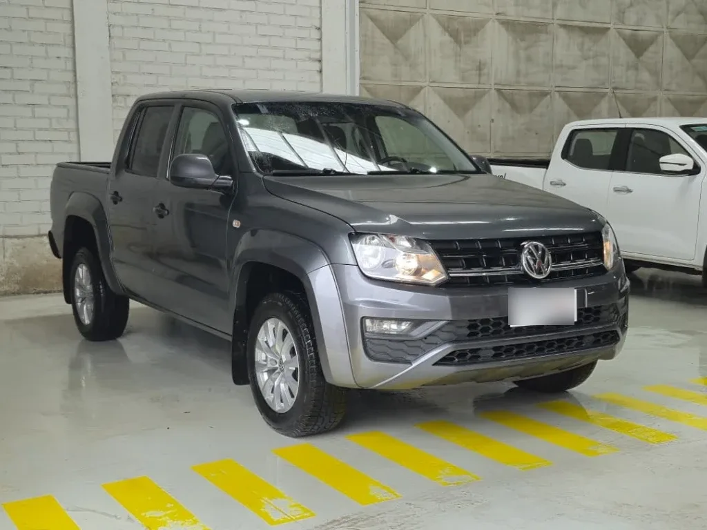 Volkswagen Amarok Dcab Tdi 4x4 Trendline 2.0 año 2023