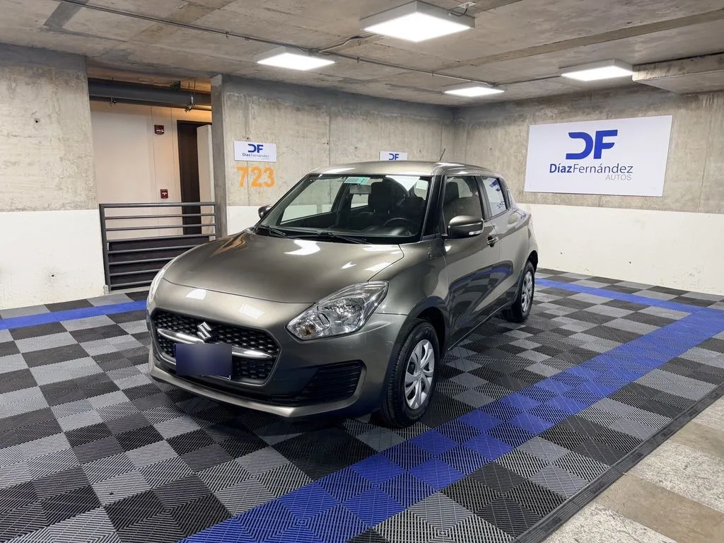 Suzuki Swift Gl año 2023