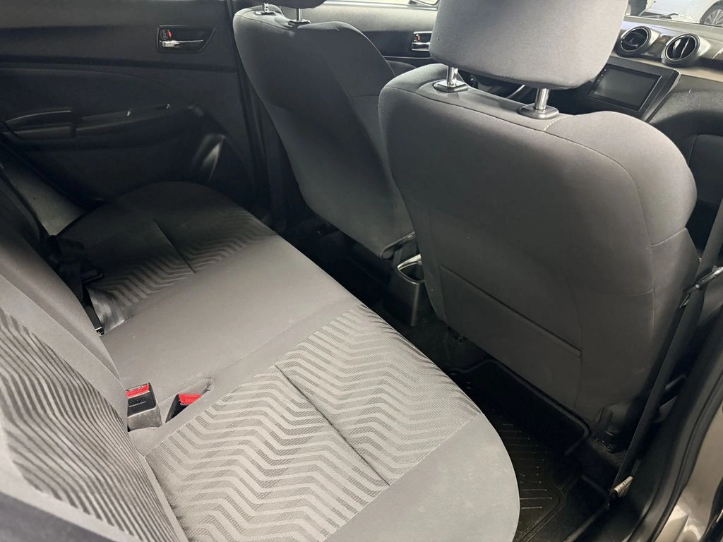 Suzuki Swift Gl año 2023