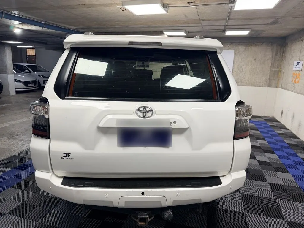 Toyota 4runner Sr5 4x4 año 2016