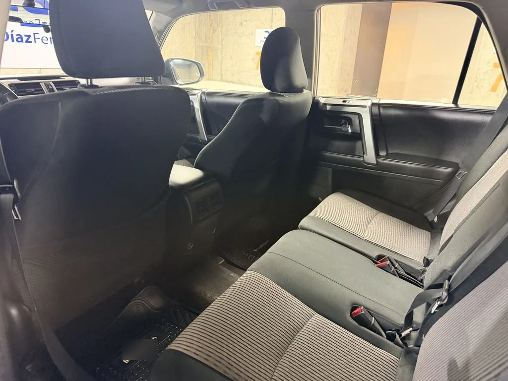 Toyota 4runner Sr5 4x4 año 2016
