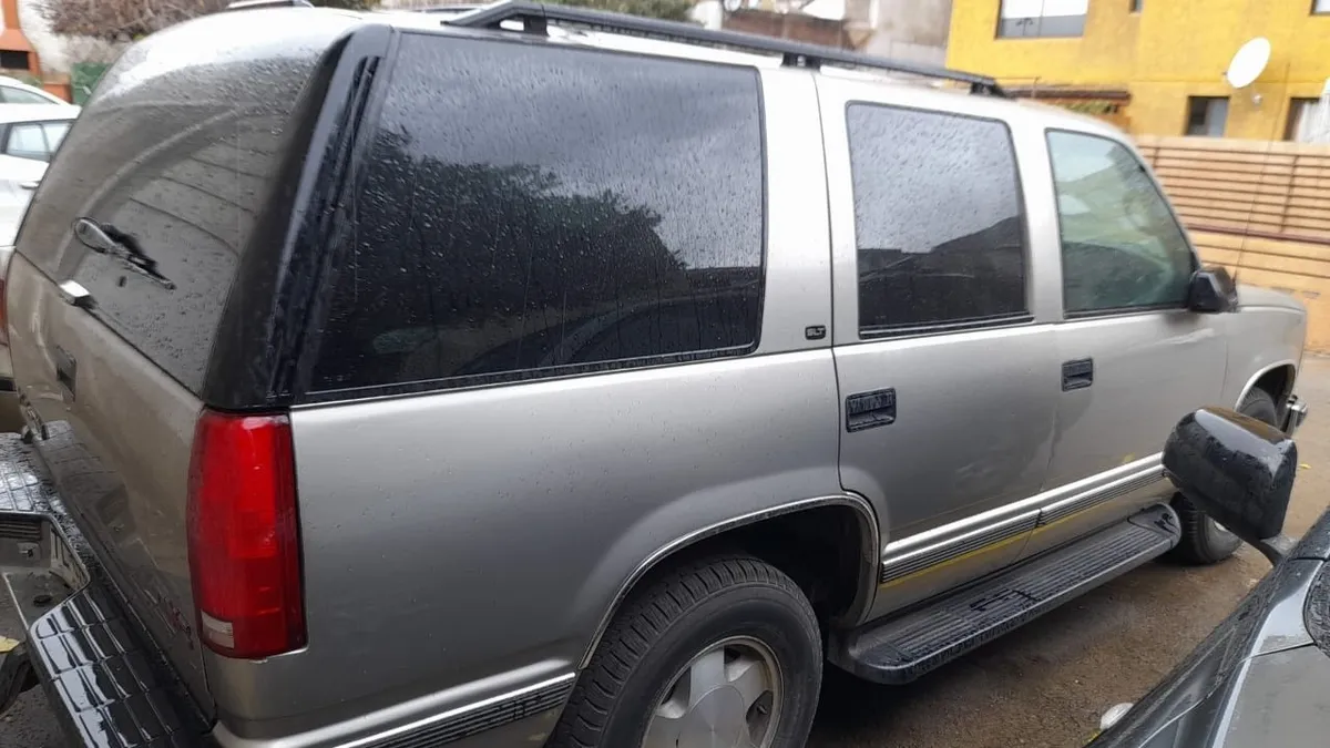 G.m.c. YUKON Otra año 1999