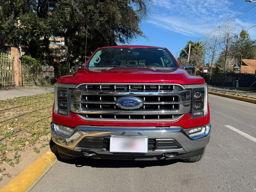 Ford F-150 Lariat Luxury 5.0 Dob. Cab. 4x4 año 2022
