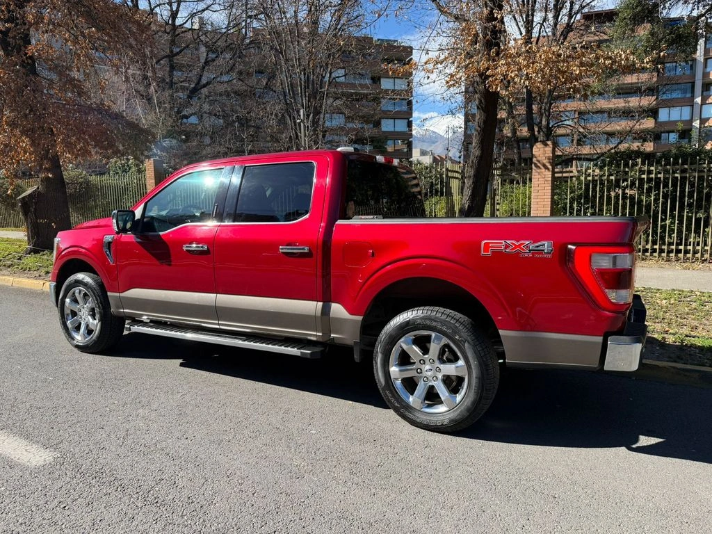 Ford F-150 Lariat Luxury 5.0 Dob. Cab. 4x4 año 2022