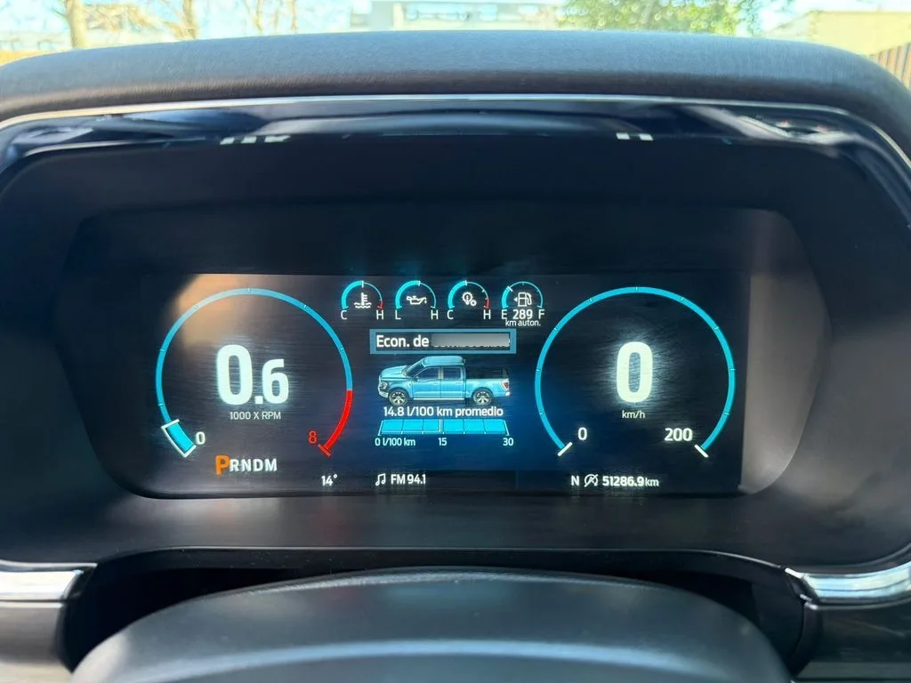 Ford F-150 Lariat Luxury 5.0 Dob. Cab. 4x4 año 2022