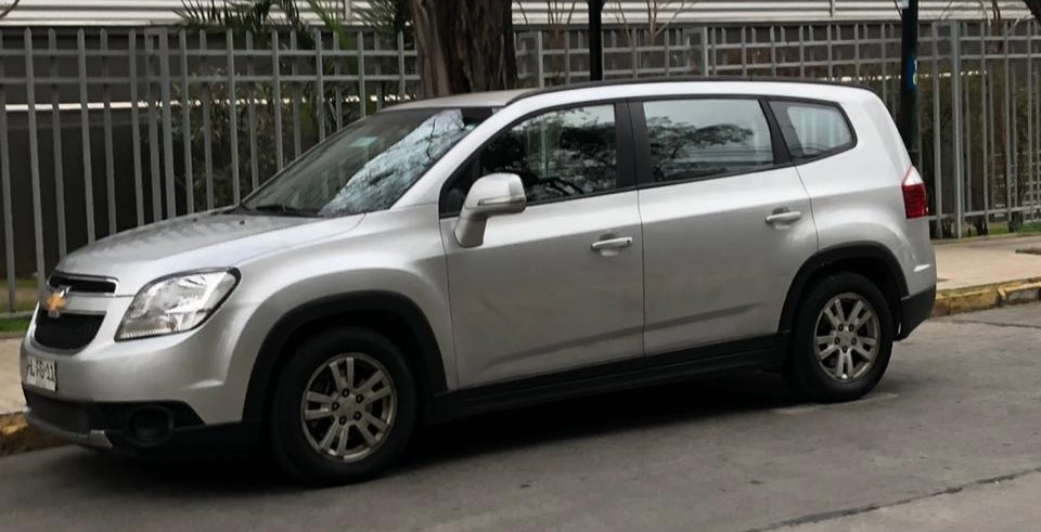 CHEVROLET ORLANDO 2.0 Ls Mt Diesel año 2015