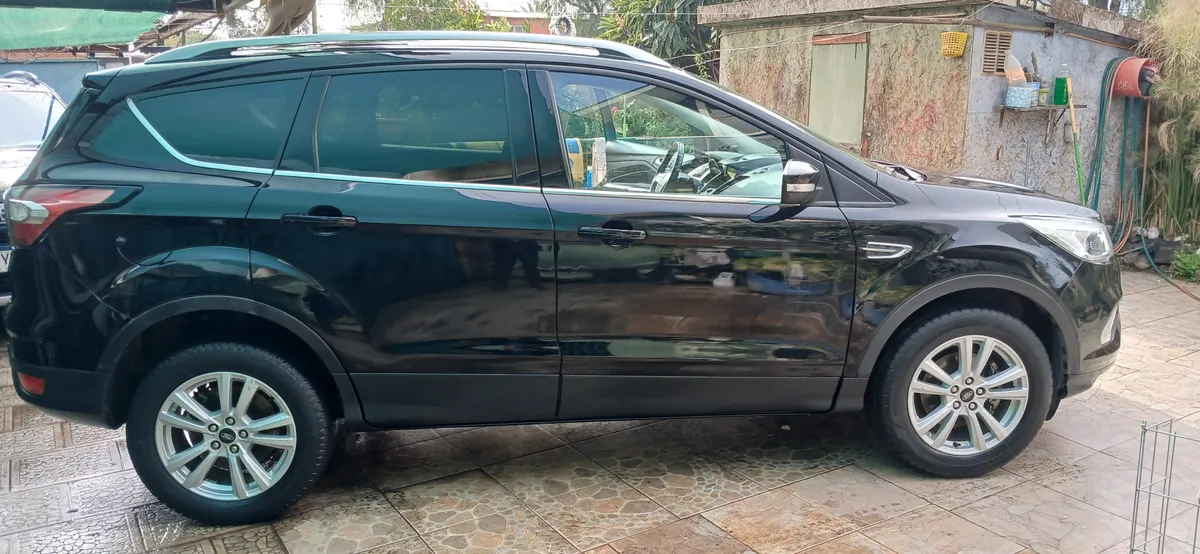 FORD ESCAPE 2.5 S At 4x2 año 2019