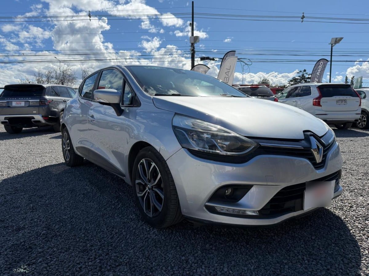 Renault Clio Iv 1.2 Hb Mt5 año 2017