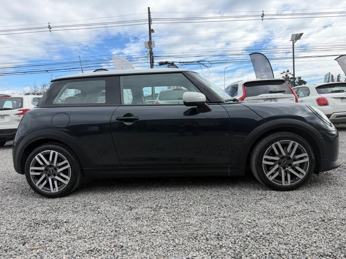 Mini Cooper C 3p1.5t At año 2026