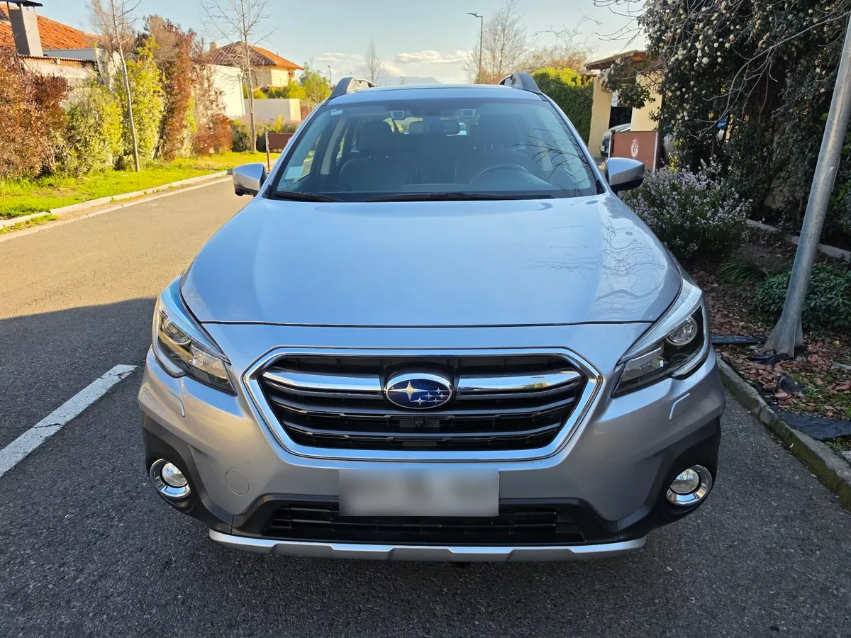 SUBARU OUTBACK 2.5 Limited At 4x4 año 2018