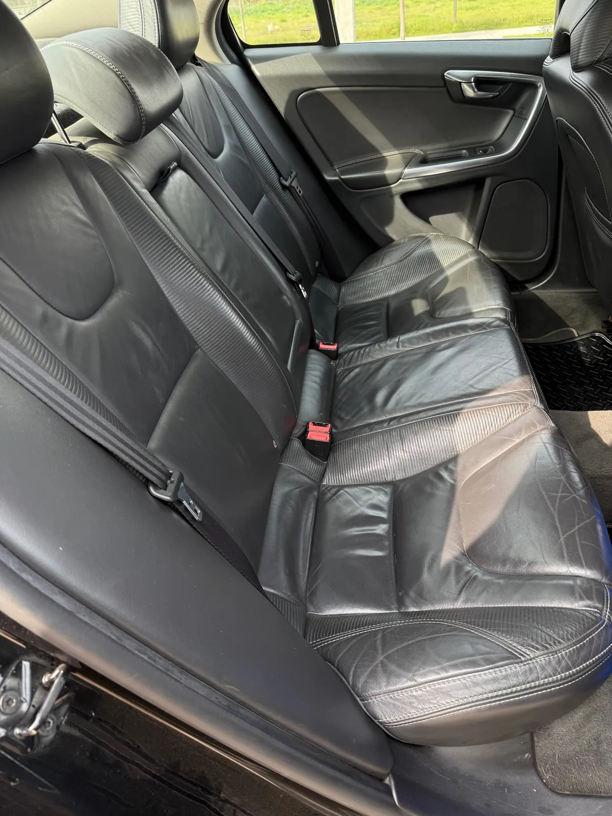 VOLVO S60 1.6 T4 R-Desing At año 2013