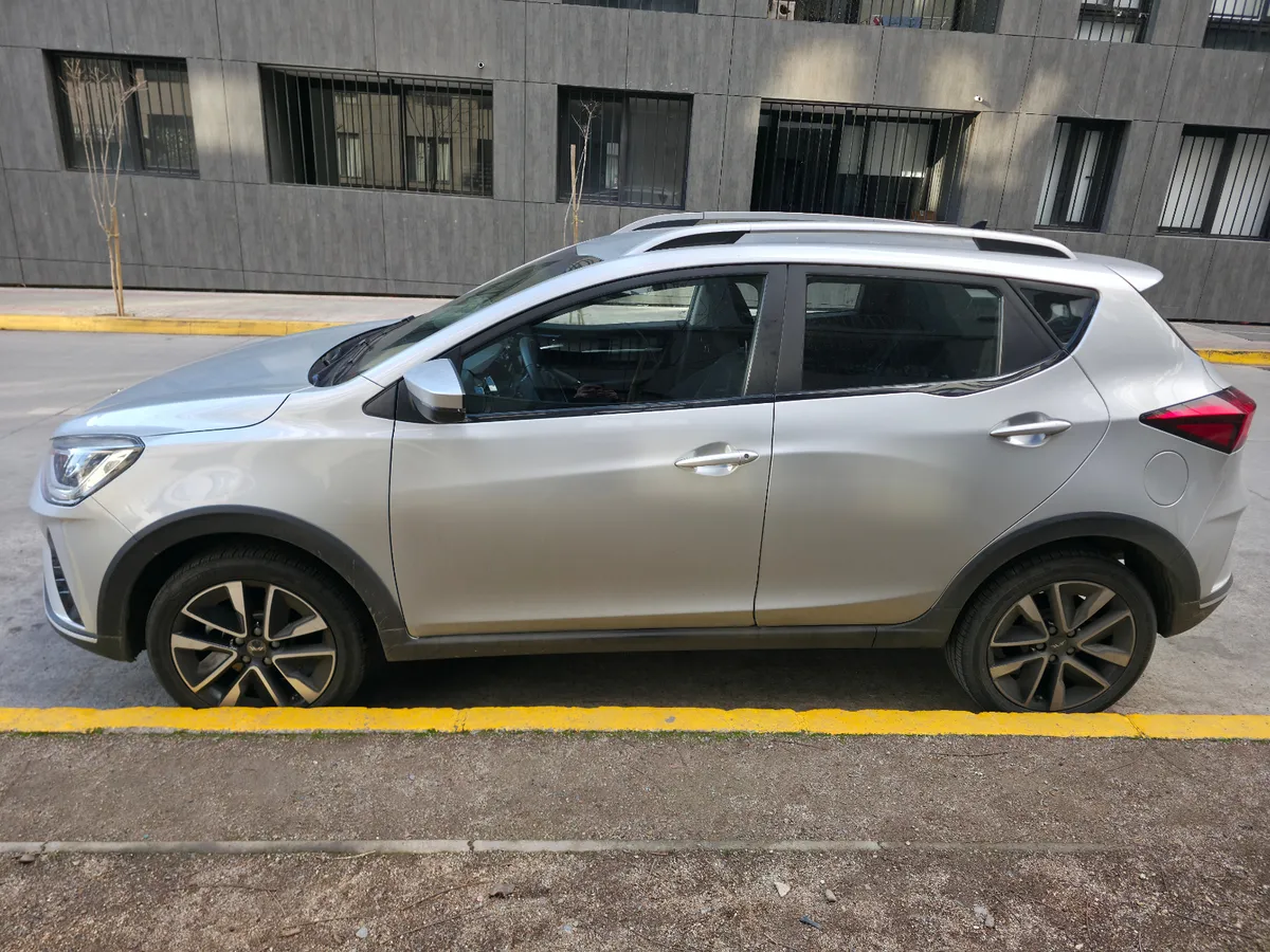 JAC JS2 1.5 Luxury Mt año 2025