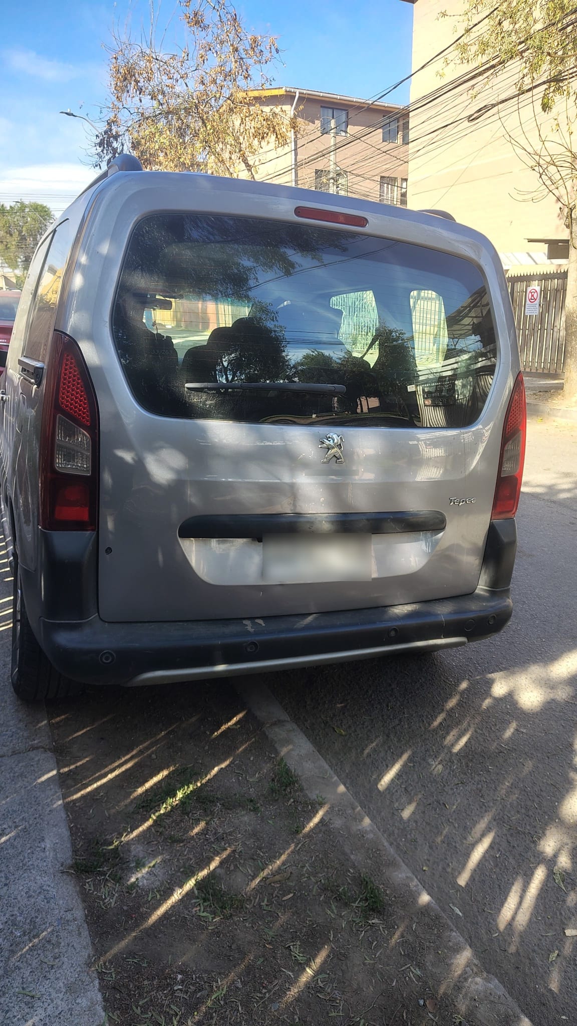 PEUGEOT TEPEE 1.6 Mi-Vie Allure Hdi 92hp 7p Mt Diesel año 2017