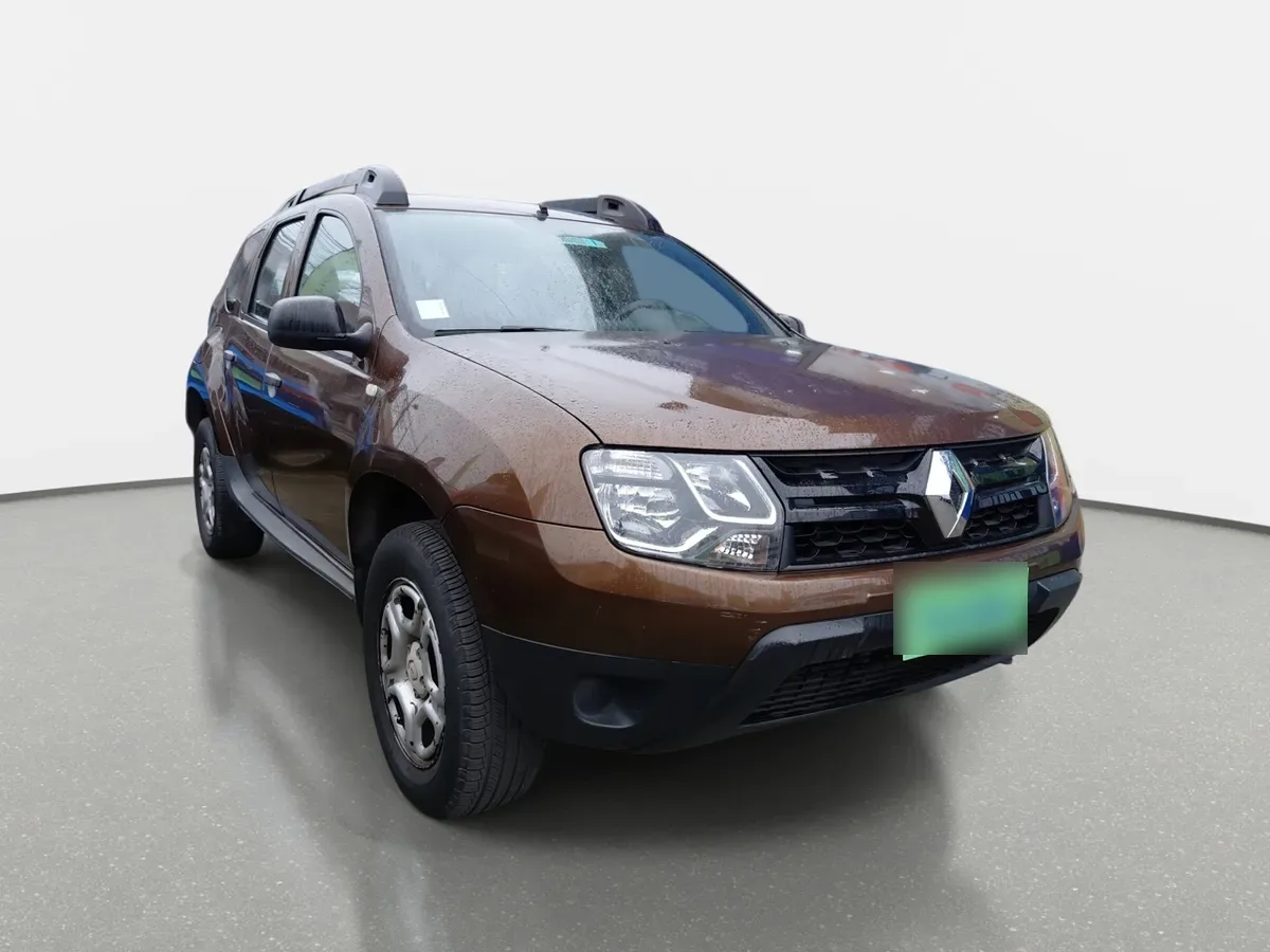 Renault Duster 1.6 Life 4x2 5mt 5p año 2019