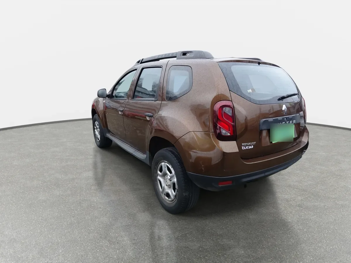 Renault Duster 1.6 Life 4x2 5mt 5p año 2019