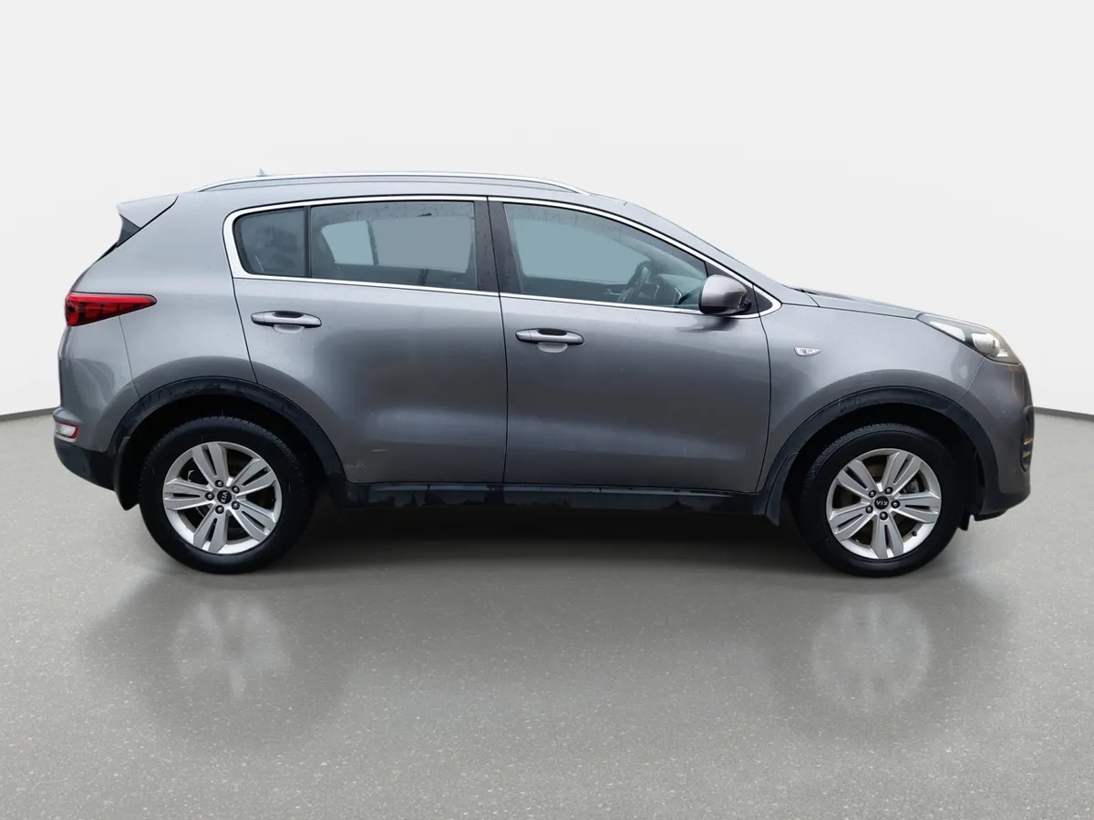 Kia Sportage 2.0 Lx 2wd Ac 6mt 5p año 2018
