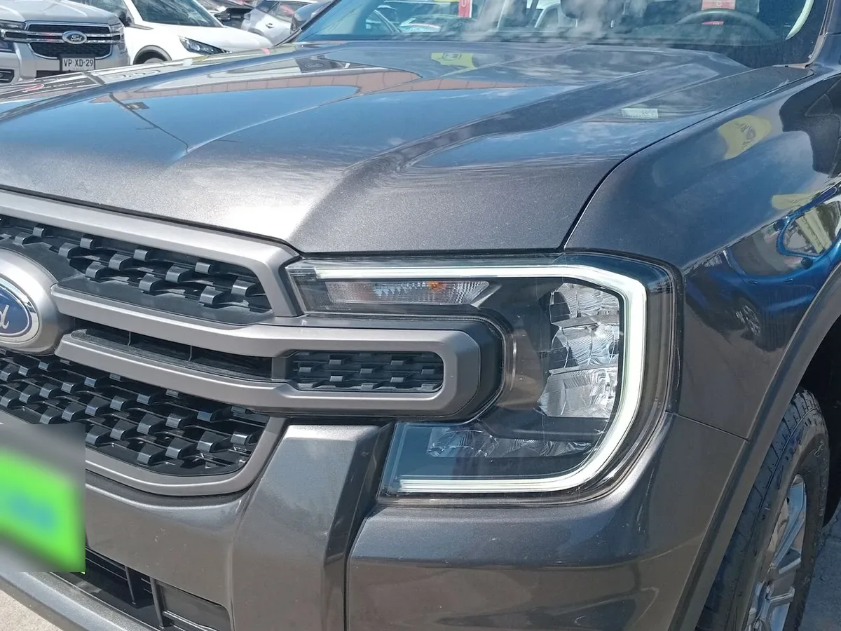 Ford Ranger 2.0 Xls Diesel 4x4 Dob. Cab. Mt 4p año 2025