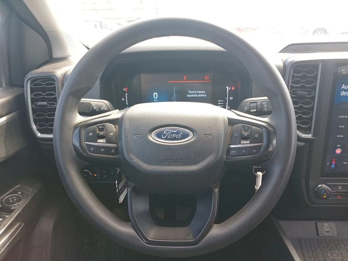 Ford Ranger 2.0 Xls Diesel 4x4 Dob. Cab. Mt 4p año 2025