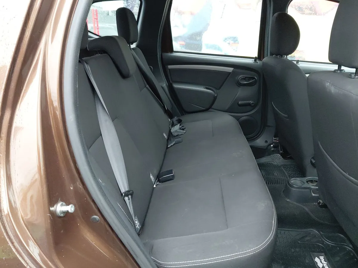 Renault Duster 1.6 Life 4x2 5mt 5p año 2019