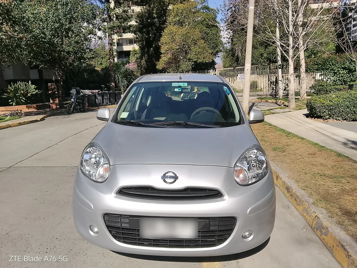 NISSAN MARCH 1.6 Sense Mt año 2012