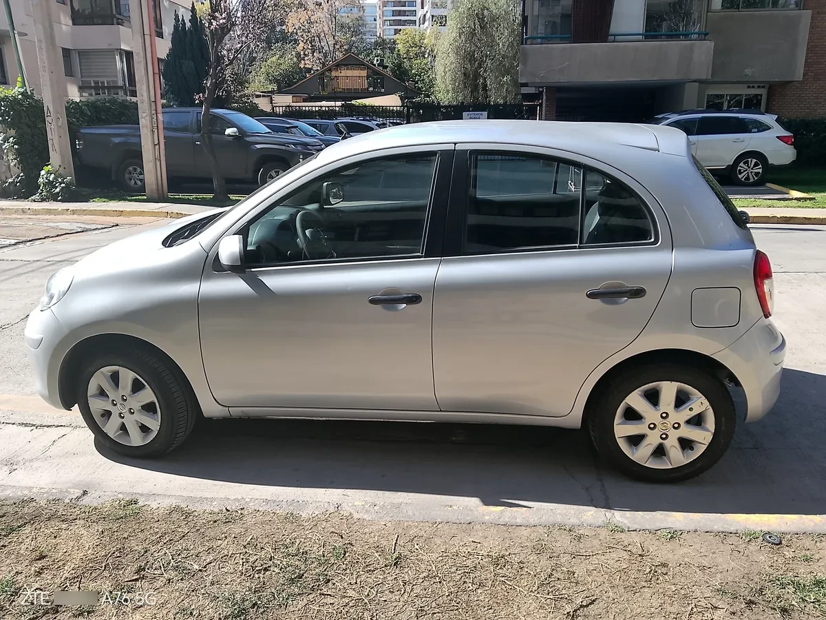 NISSAN MARCH 1.6 Sense Mt año 2012