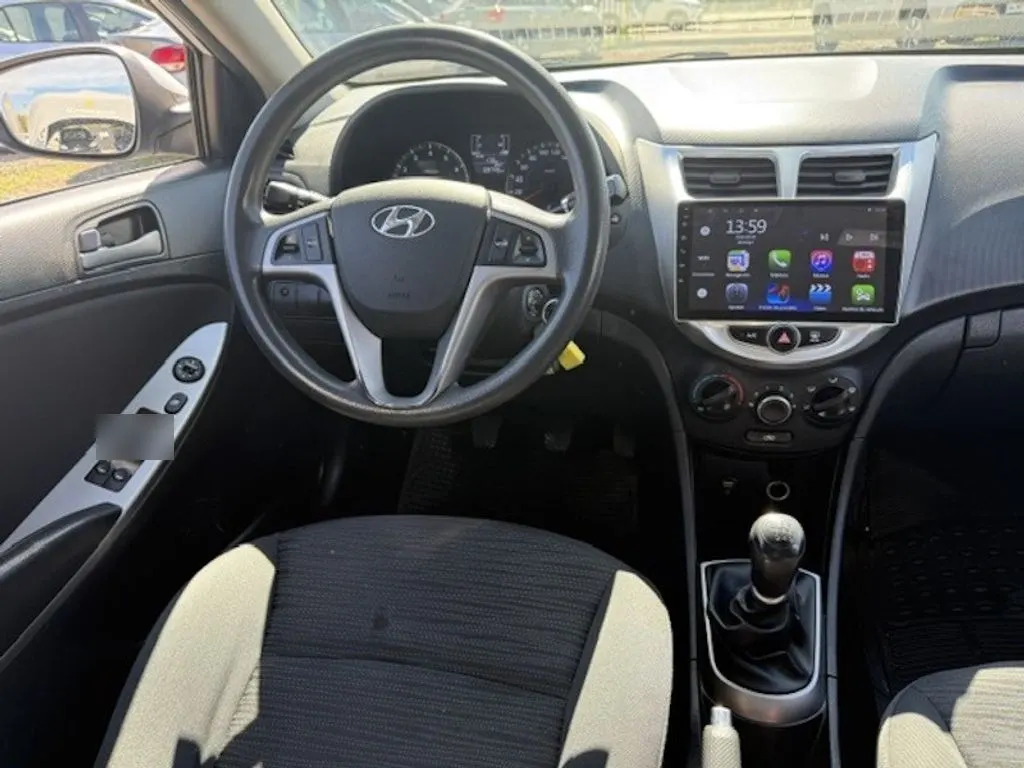 Hyundai Accent 1.4 Gl año 2020