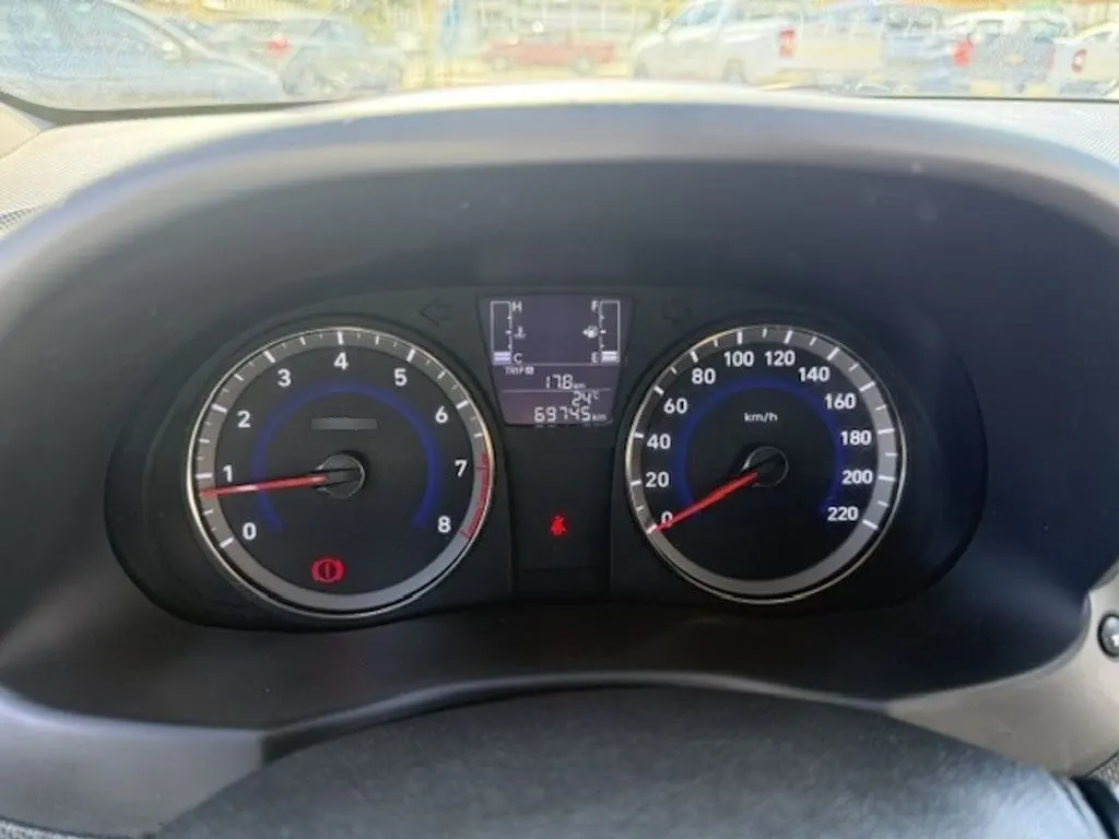 Hyundai Accent 1.4 Gl año 2020