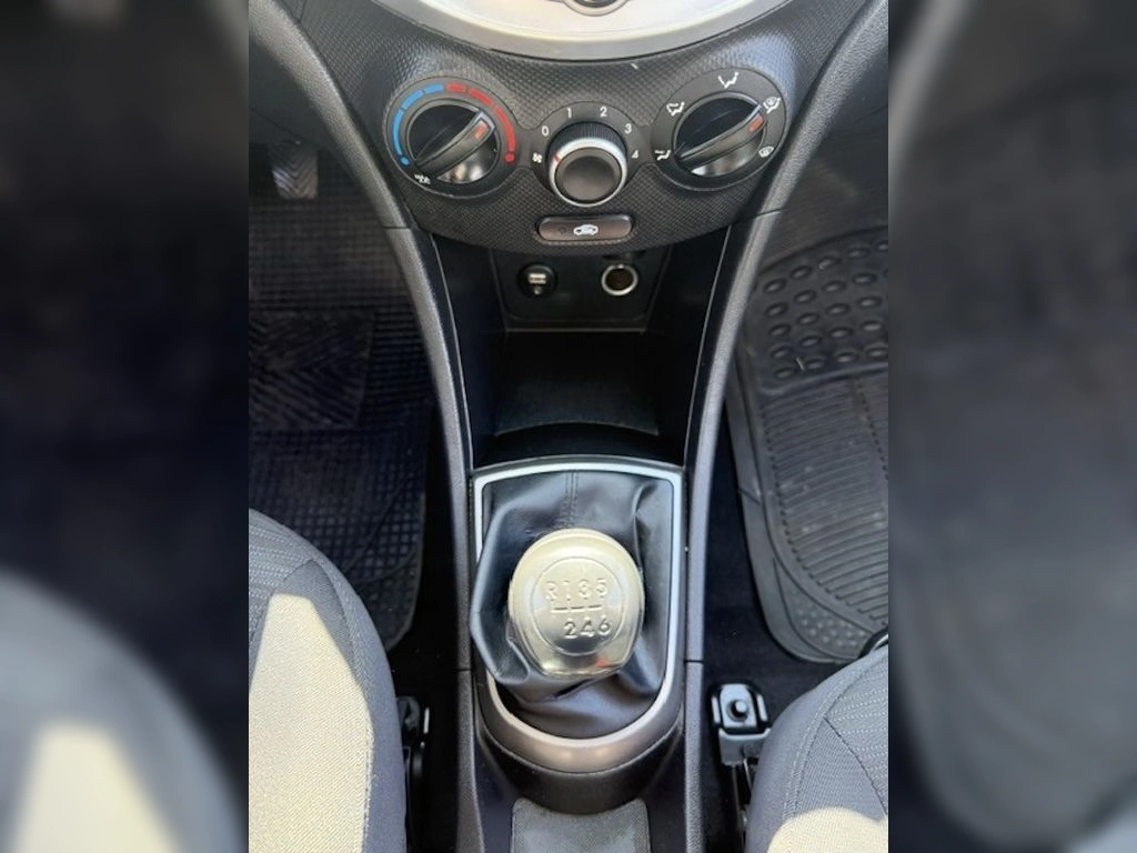Hyundai Accent 1.4 Gl año 2020
